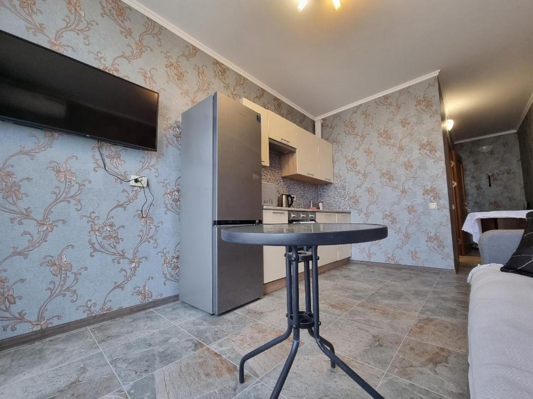 Квартира Метро Харківська, Позняки Жк Лебединий Kiev Extérieur photo